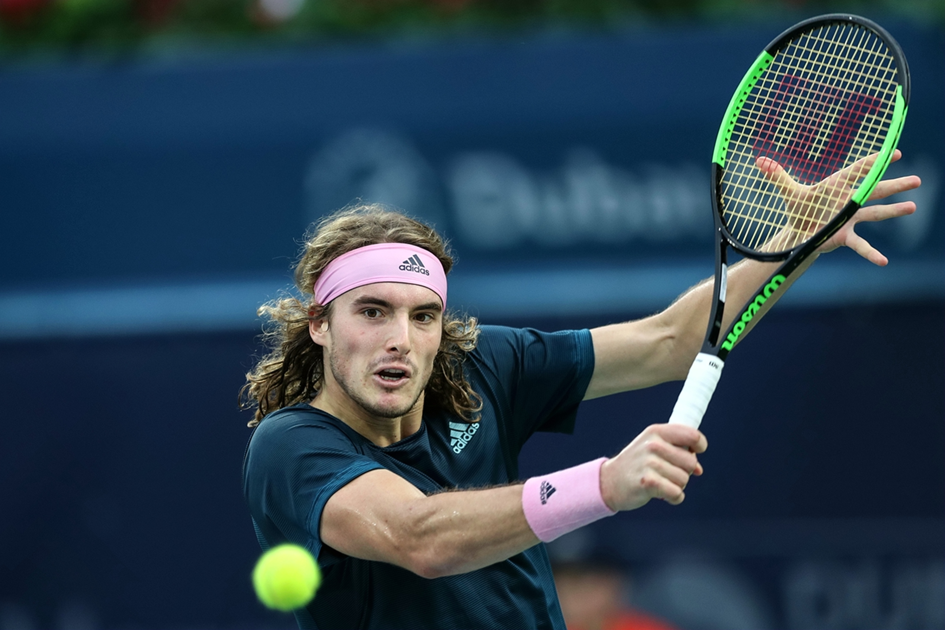 美国网球队翻盘世界网球队，西西帕斯惊艳世界的简单介绍