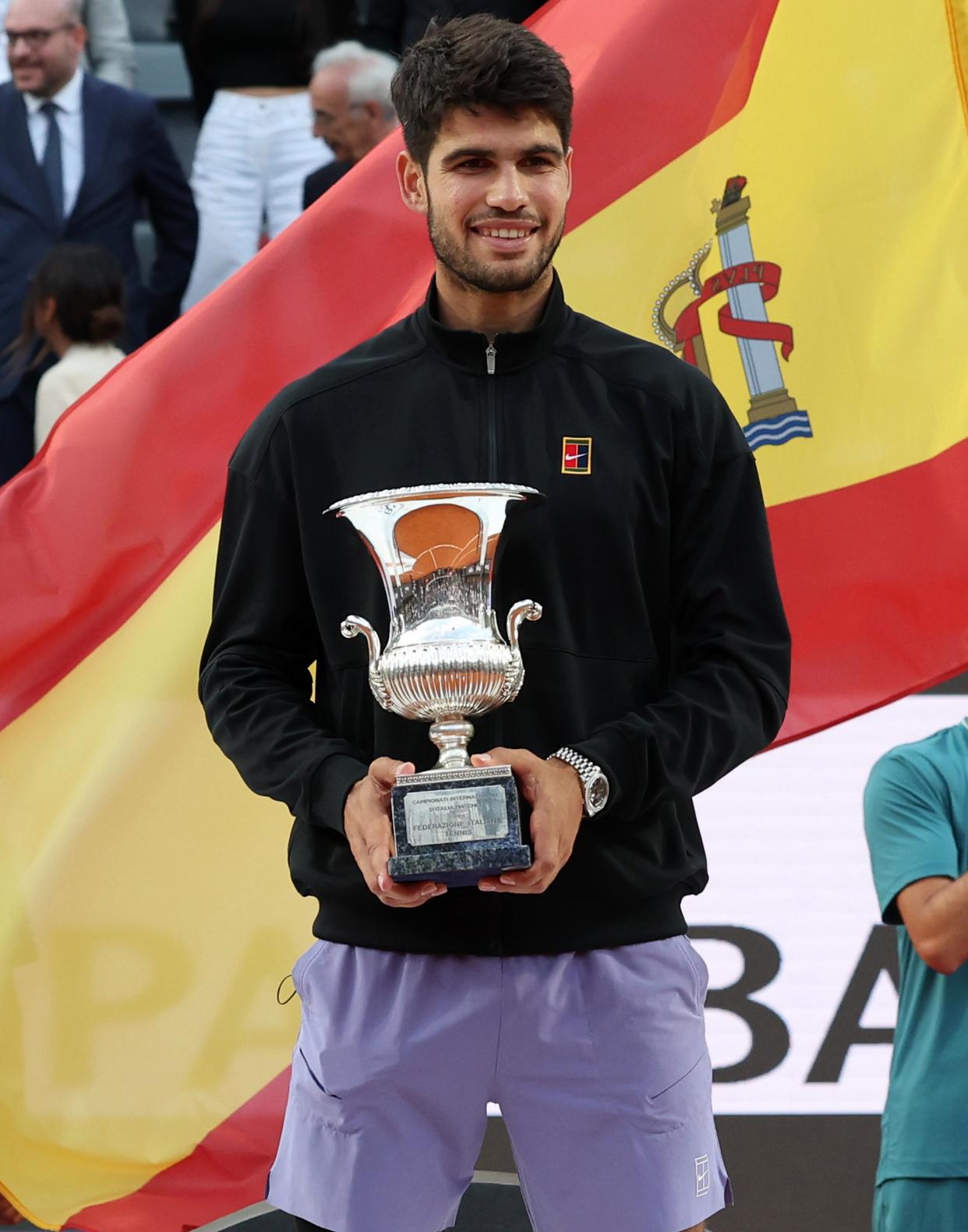 德国网球队血洗日本网球队，阿尔卡拉斯爆发神勇的简单介绍