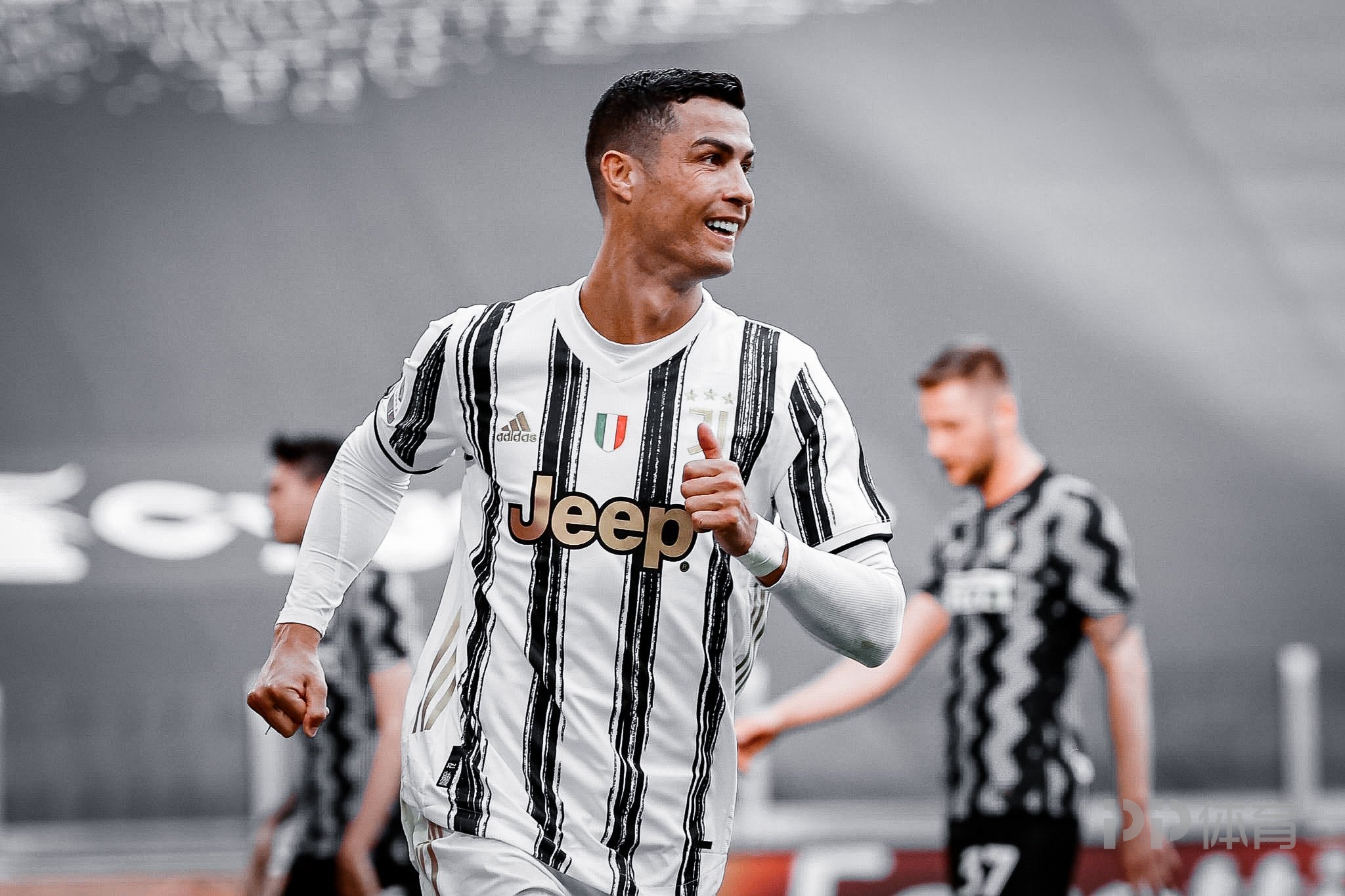 巴黎完胜尤文，阿拉巴惊艳世界的简单介绍