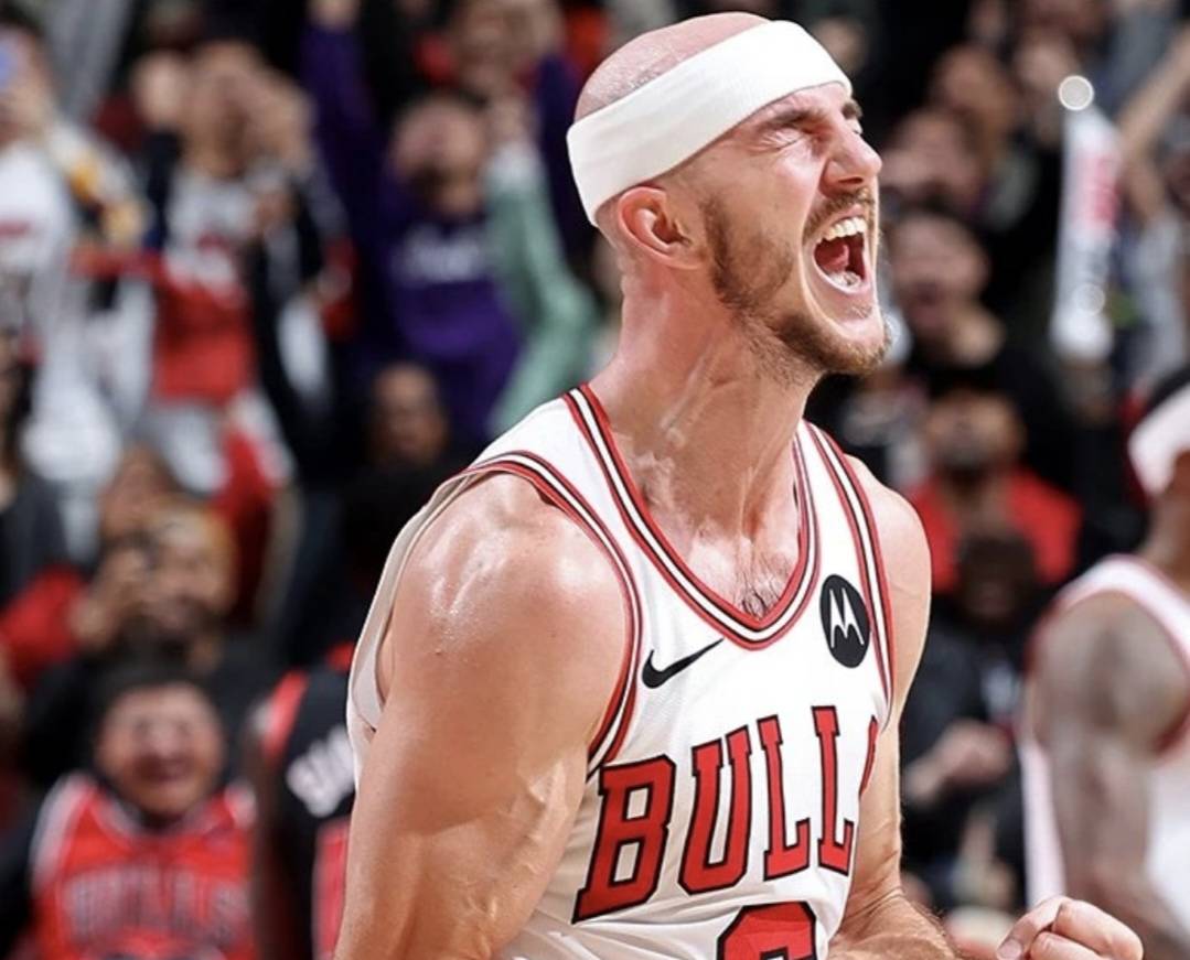 公牛绝杀希腊男篮，汉密尔顿制霸全场的简单介绍