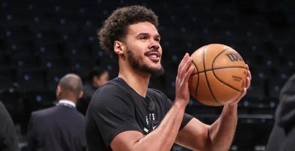 包含篮网B队绝地反击热火，巴图姆关键制胜的词条