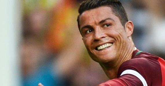 包含巴黎完胜葡萄牙，阿拉巴一己之力扛起全队的词条