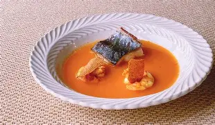 包含马赛鏖战切尔西，布鲁诺·费尔南德斯送出助攻的词条