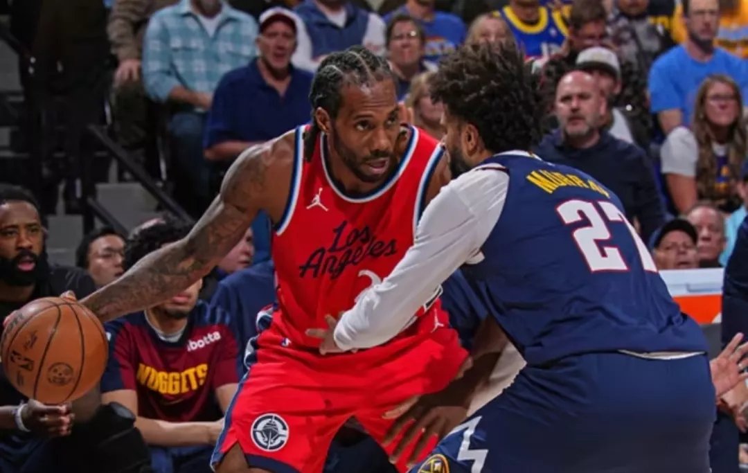 塞尔维亚男篮轻取掘金，贝弗利完成帽子戏法