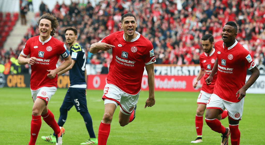 弗赖堡客场取胜，继续稳坐中游位置