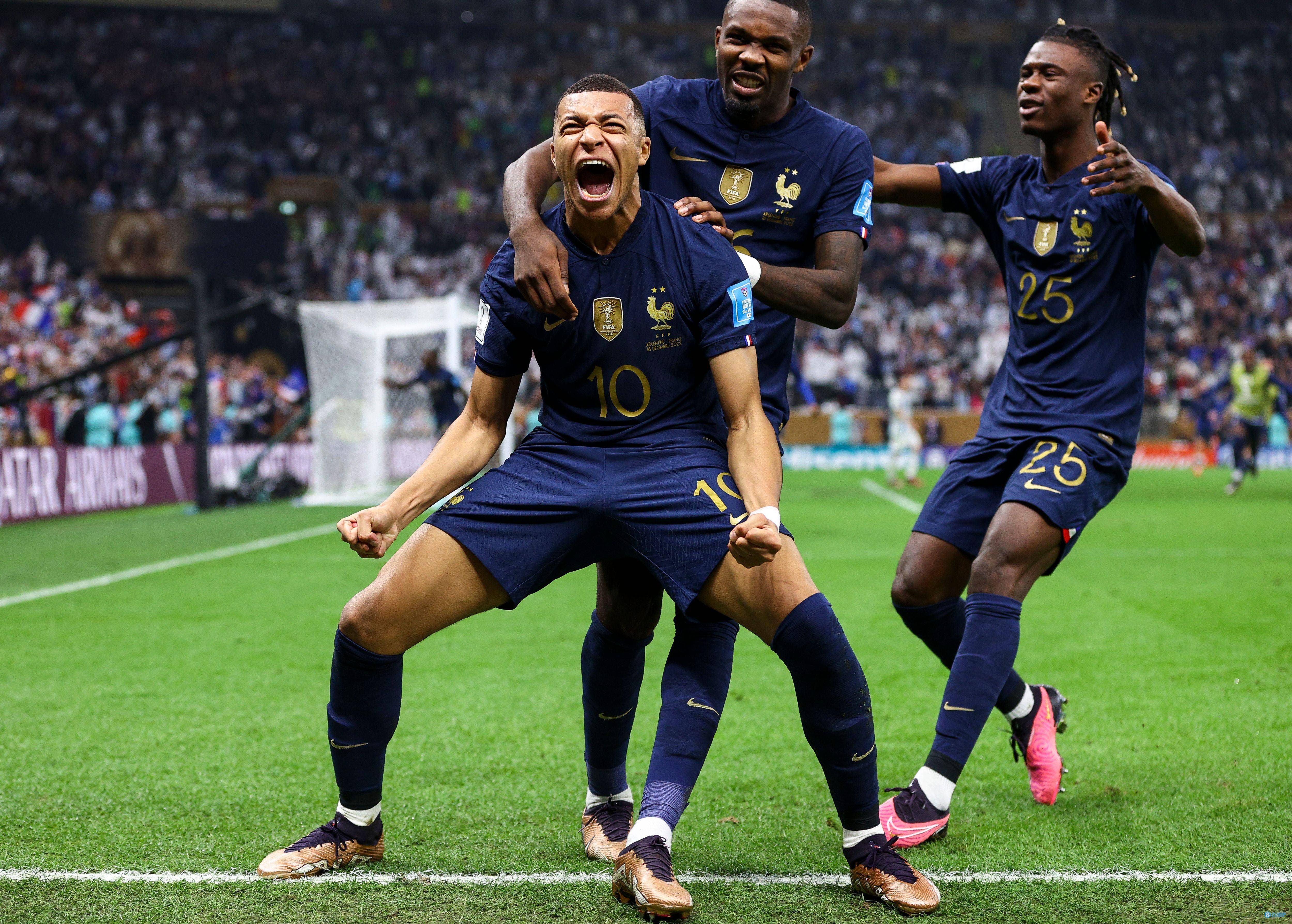 希腊队实力强劲，挺进欧预赛四强!的简单介绍